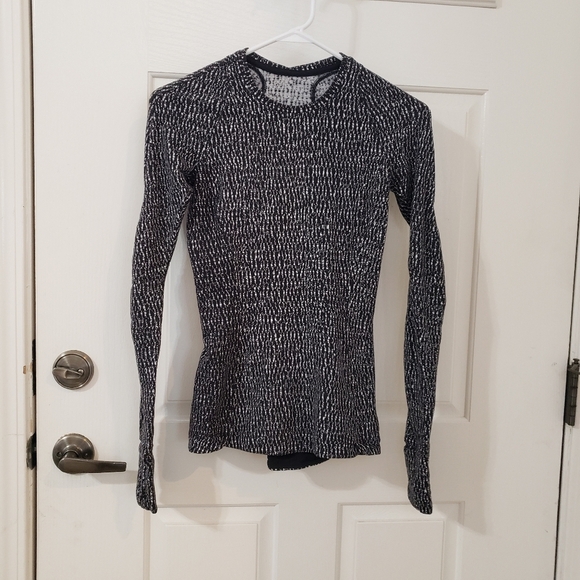 Lululemon Runderful Long SleeveKnotted Jacquard Black White Long Sleeve Top - Picture 1 of 6
